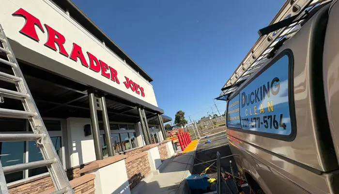 trader-joes-commercial-window-cleaning-image